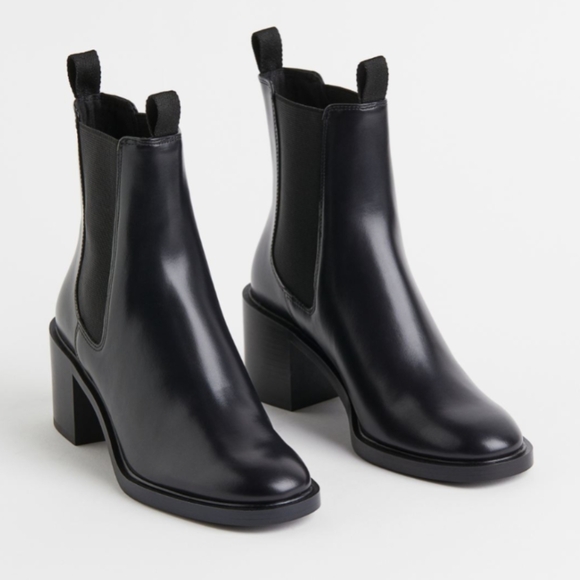 H&M Shoes - Black Chelsea Ankle Boots